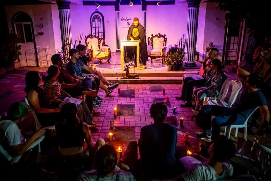 blood on the clock tower partida